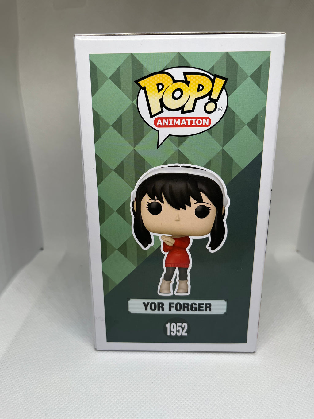 Funko Pop! Vinyl: Spy Family-Yor Forger(1952)(Chalice Exclusive Common)