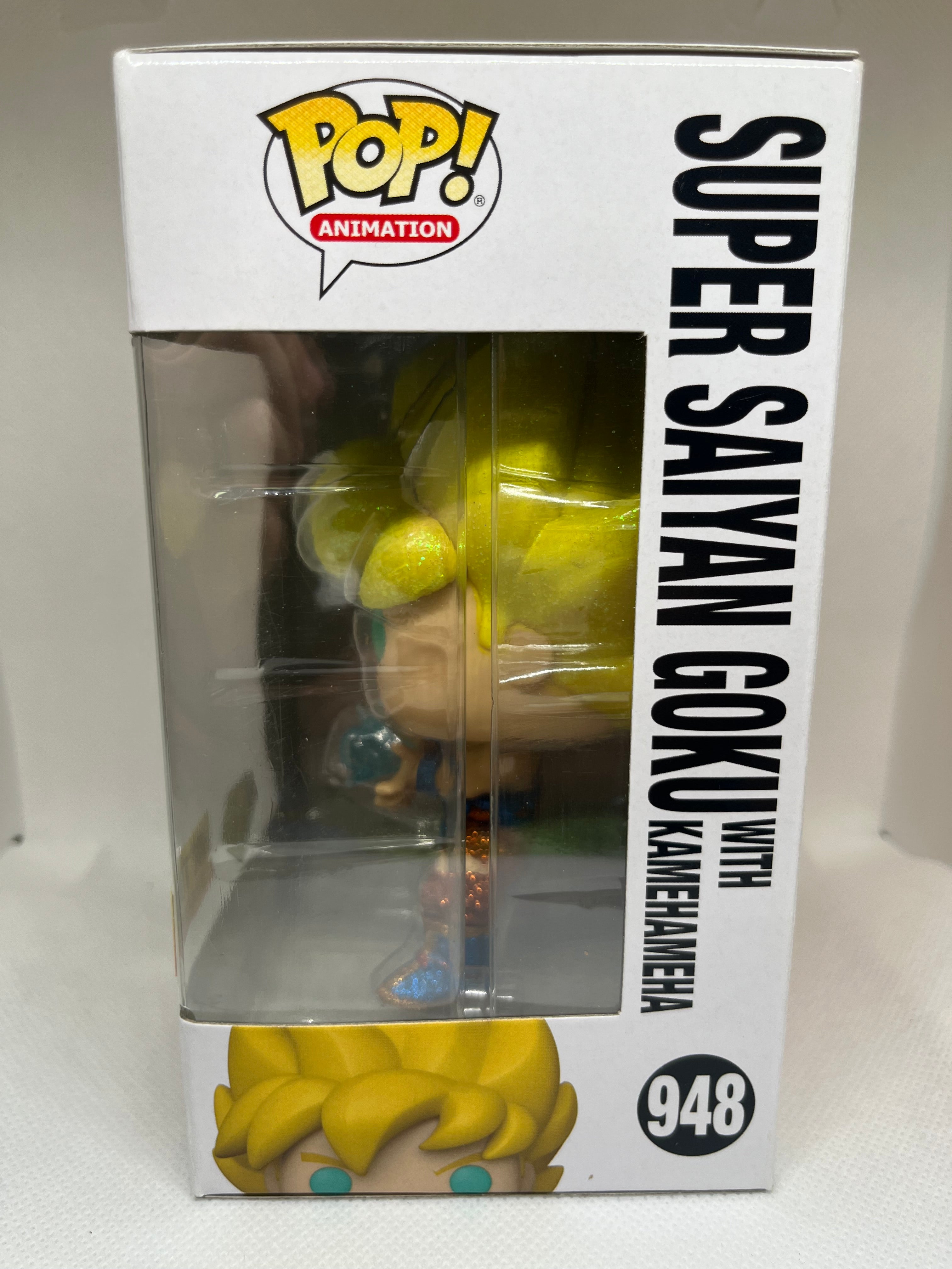 Funko Pop! Vinyl: DragonBall Z-Super Saiyan Goku with Kamehameha(948)(Diamond Hot Topic Exclusive)